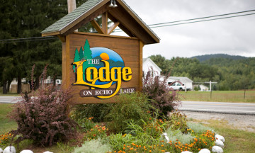 Lodge Exteriors & Deck | The Lodge at Echo Lake